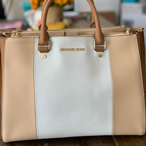 Michael Kors Sutton Leather Satchel Handbag Used